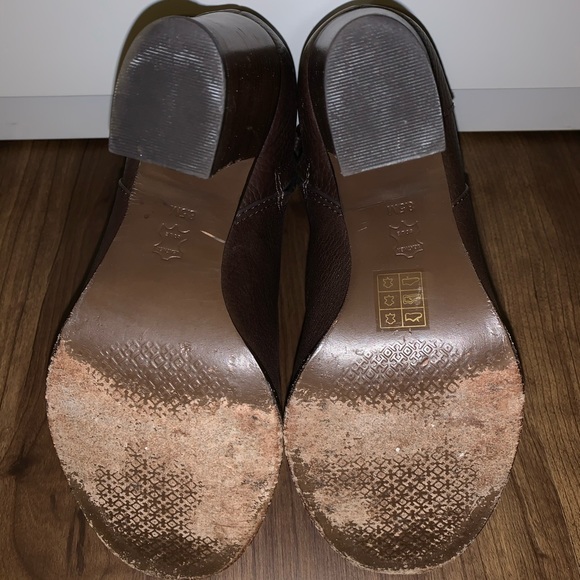 ⛔️SOLD⛔️Tory Burch Leather Ankle Boots - Picture 6 of 6